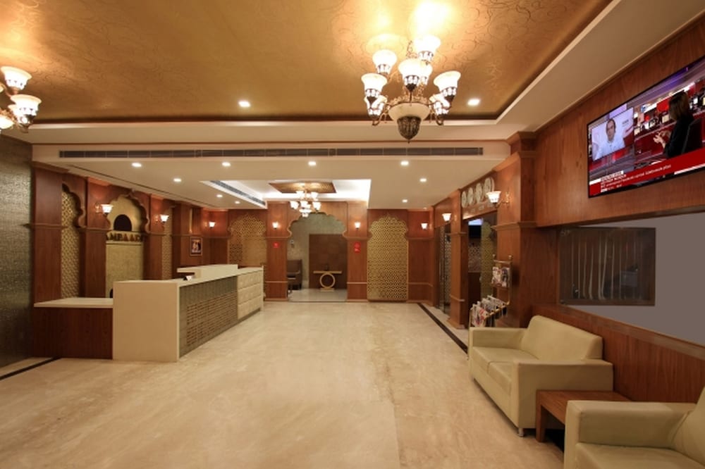 Фото Ni Ambaari Suites