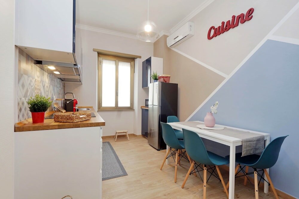 Фото The Place to Be