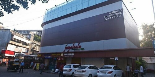 Гостиница Jayaleela dormitory в Мумбаи