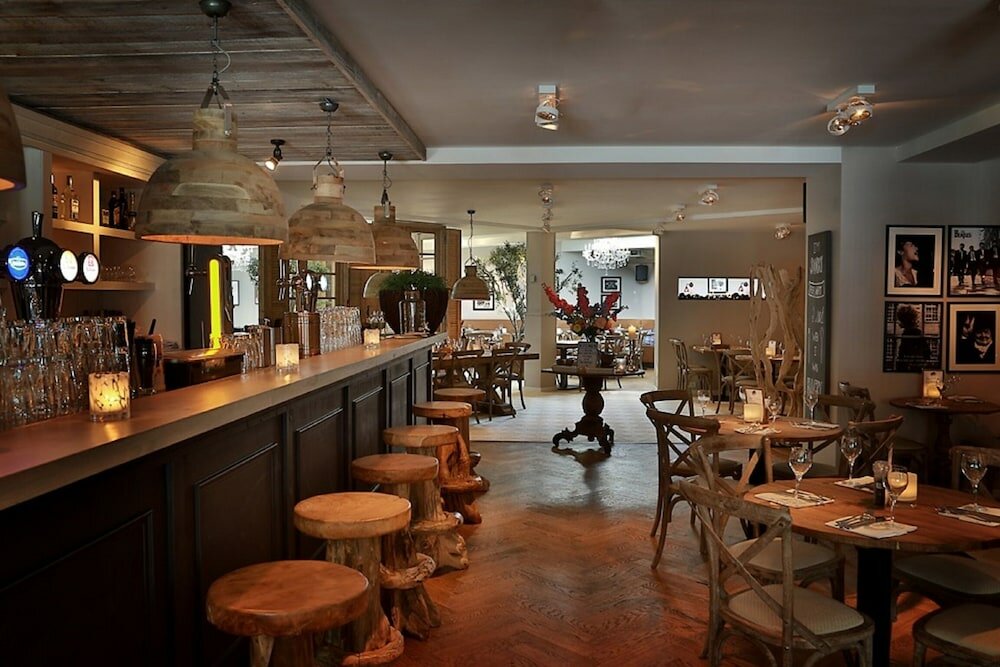 Фото Hotel La Reine