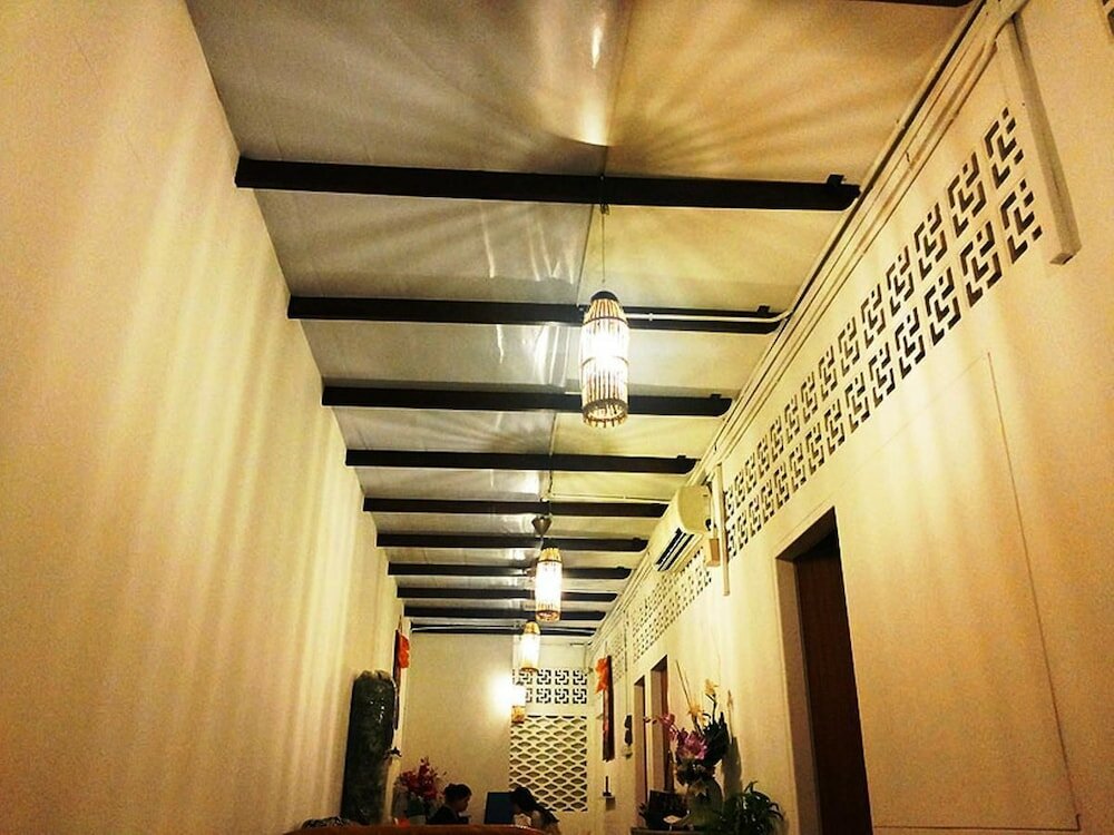 Фото The Bodhi Lodge - Hostel