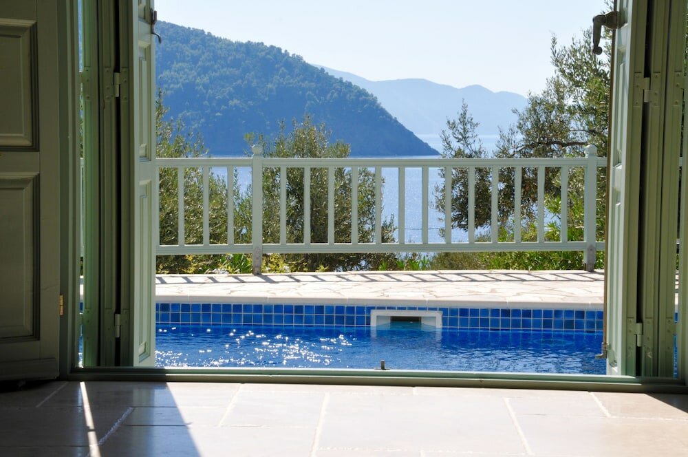 Фото Aquilo Villa