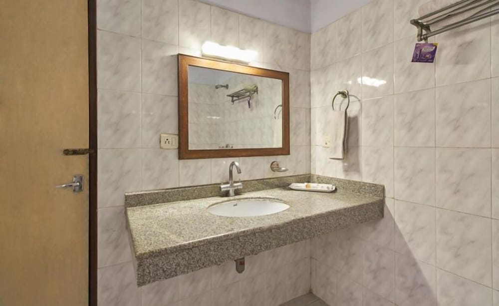 Фото Pallavi International Hotel