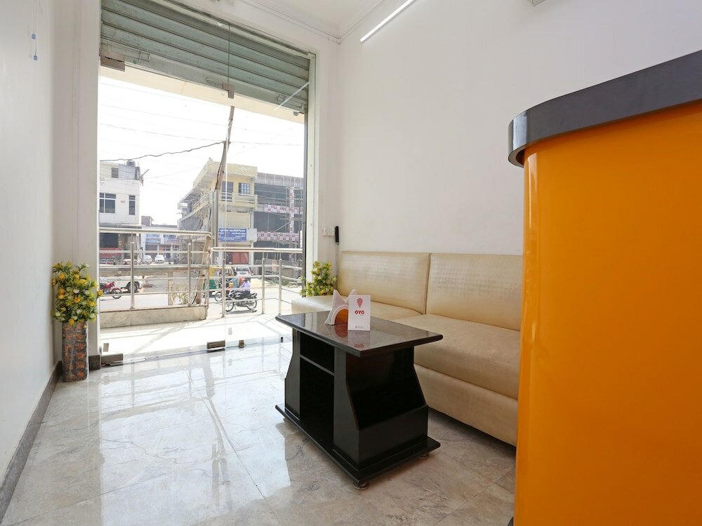 Фото Oyo 11306 Ss Hotel
