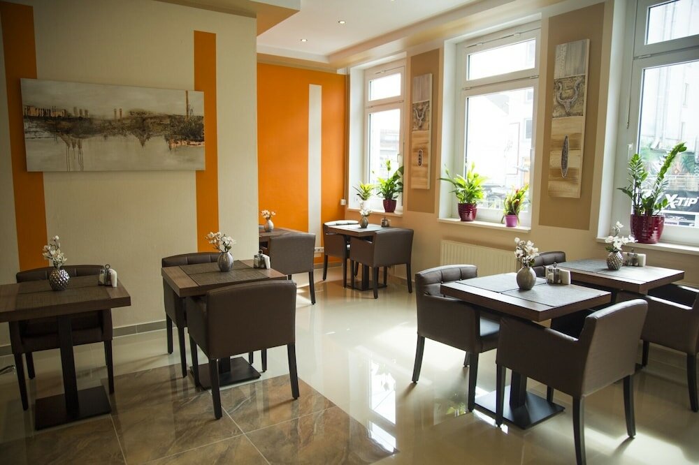 Фото Alexander Business Hotel