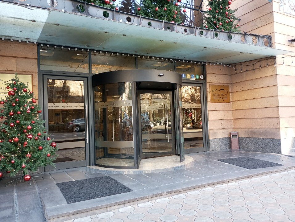 Фото Royal Plaza by Stellar Hotels