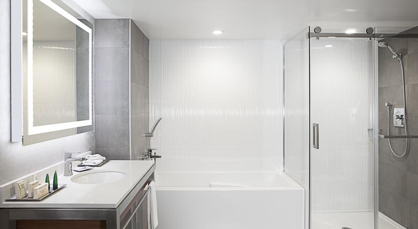 Фото Hilton Montreal Laval