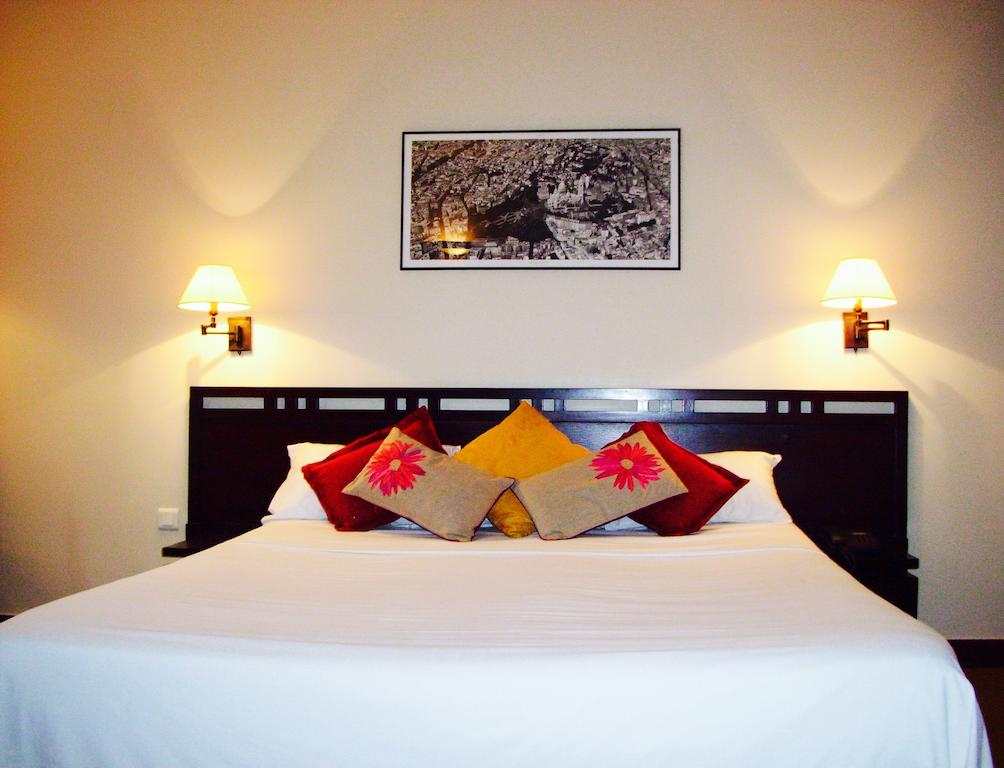 Фото Hôtel Petit Lafayette