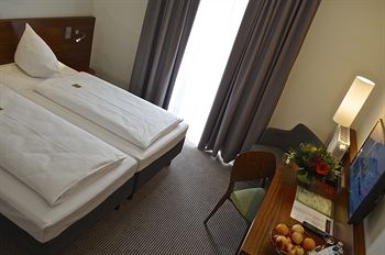 Фото Augusten Hotel München