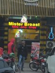 Mister Broast (Johar Town, Civic Centre, 33), fast food