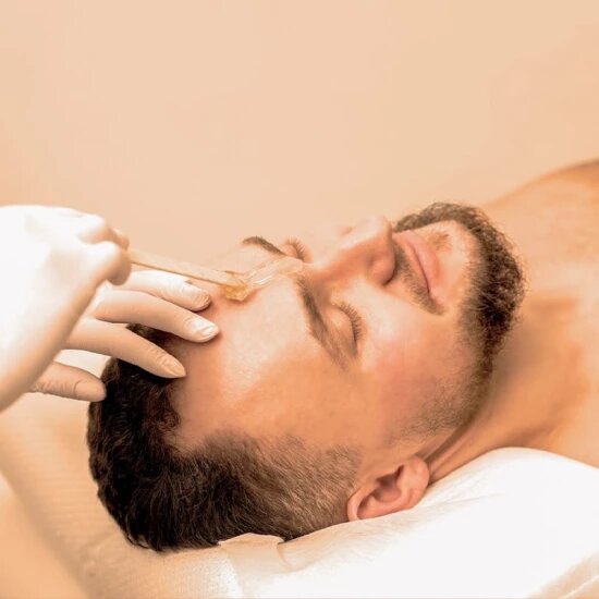 Hairdresser Amber, gents salon, Dubai, photo