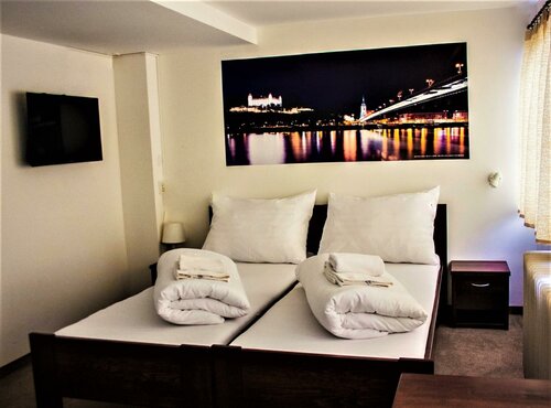 Гостиница Botel Gracia в Братиславе