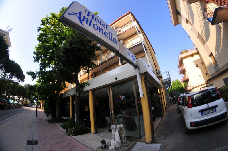 Гостиница Hotel Antonella