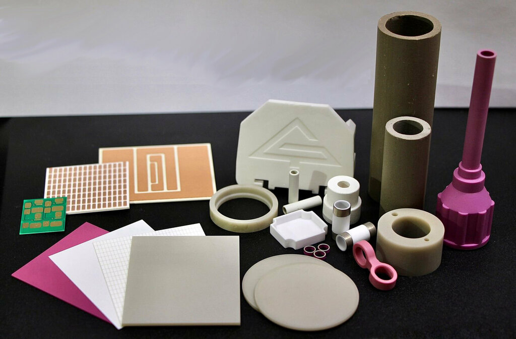 Electronic devices and components GNaxel, Moscow, photo