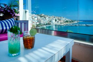 Гостиница Itanos