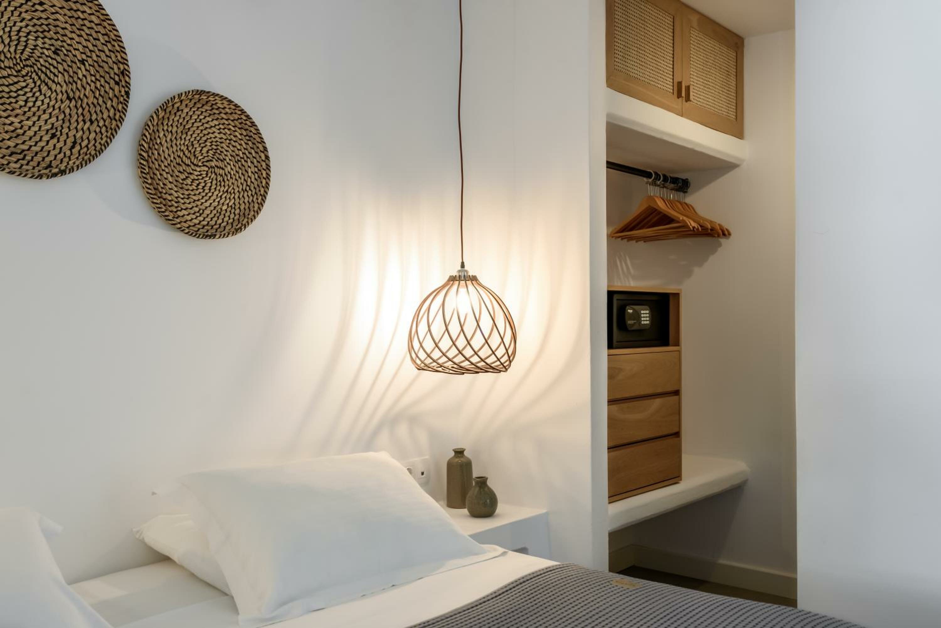 Фото Nissia Kamares Hotel Apartments