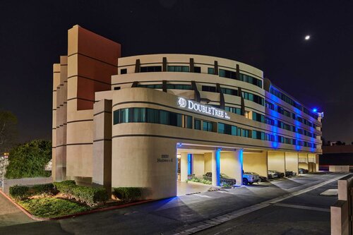 Гостиница DoubleTree by Hilton Fullerton в Фуллертоне