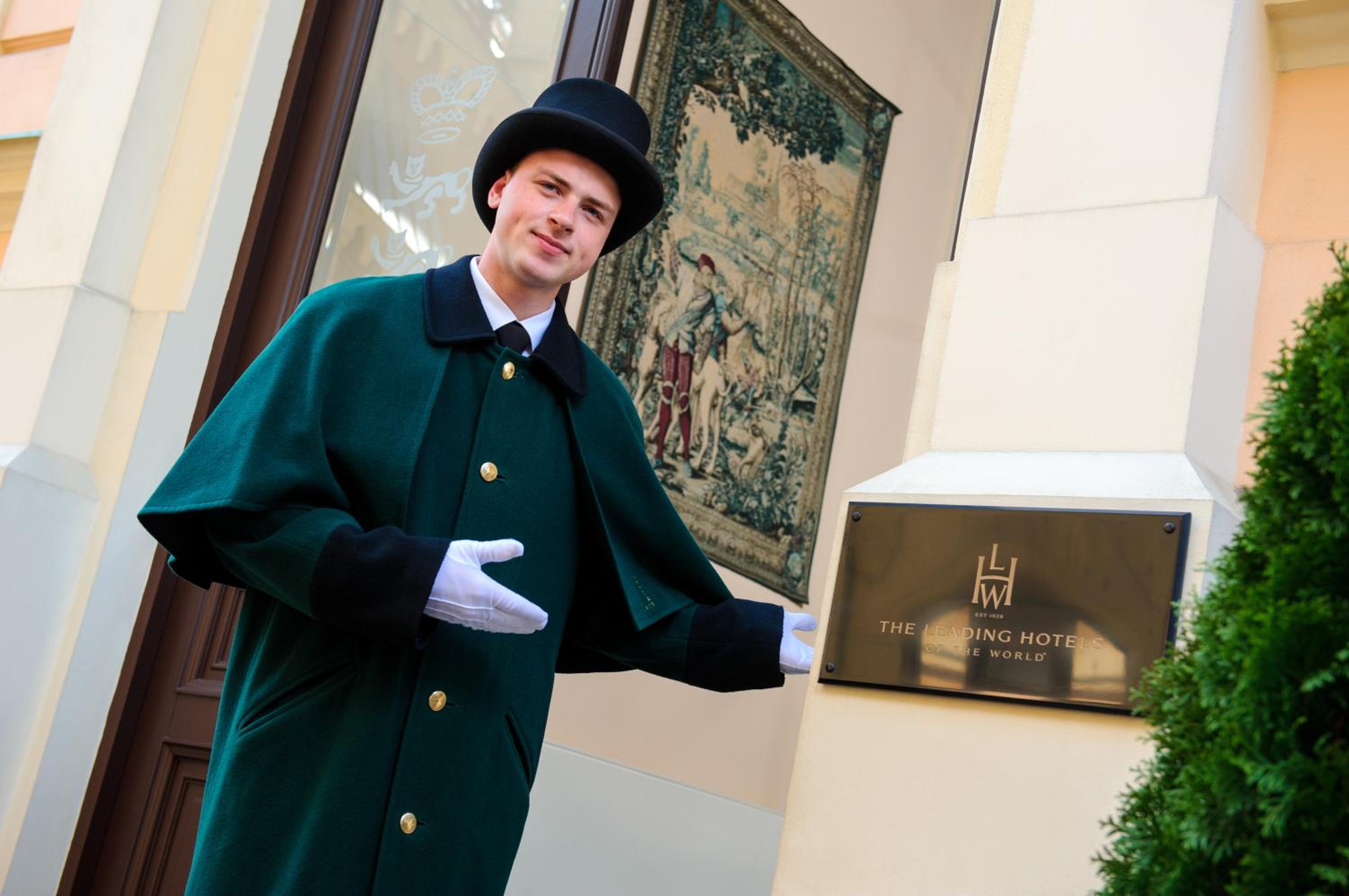 Фото Grand Palace Hotel