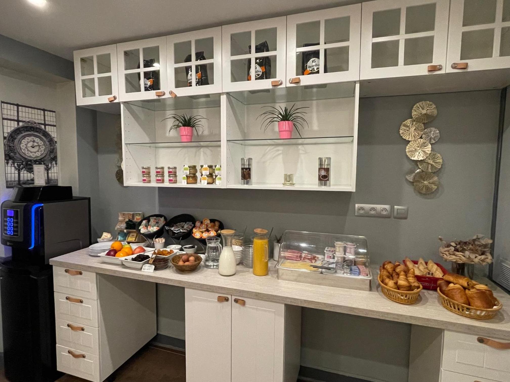 Фото Hotel Eiffel Kensington