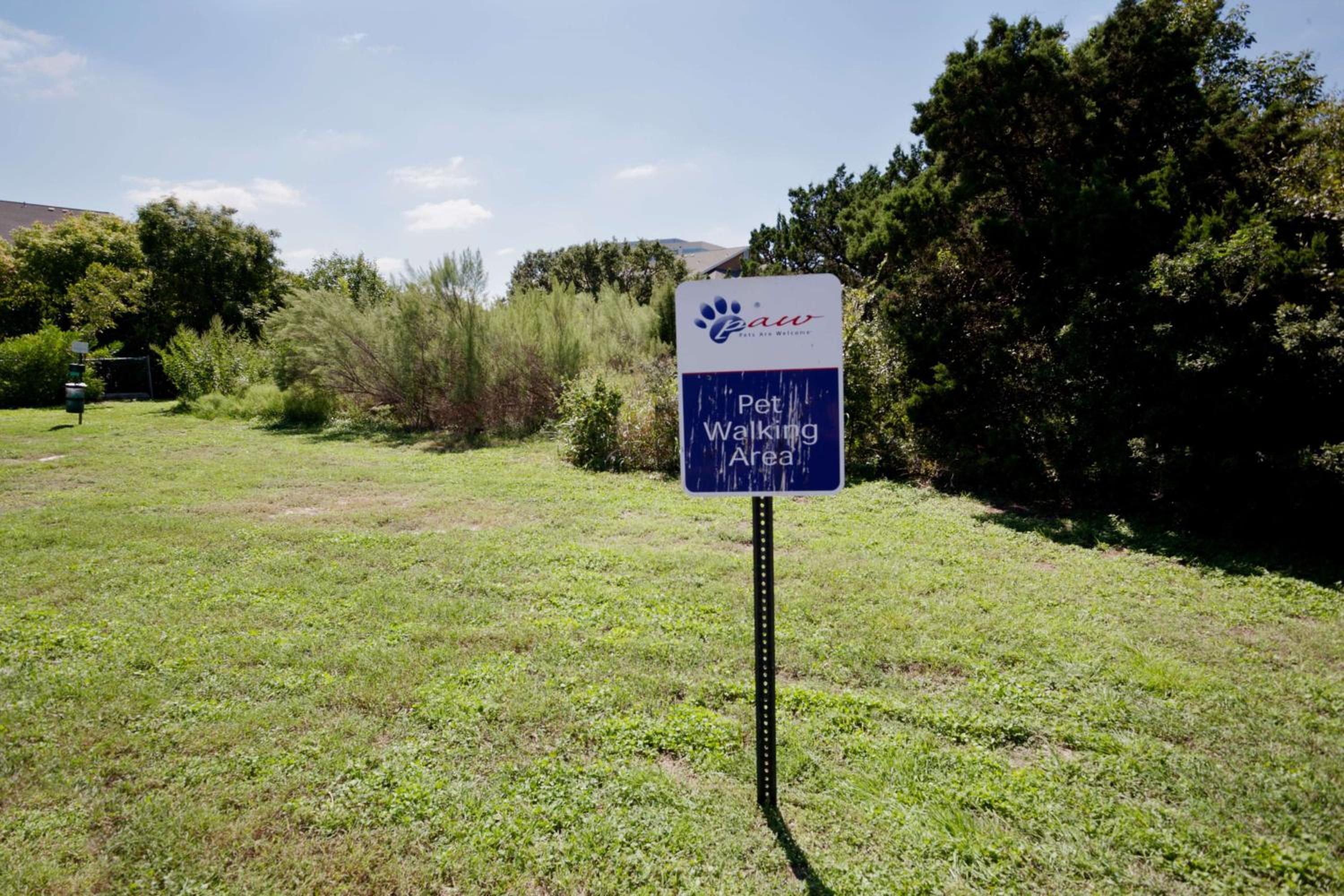 Фото Sonesta Simply Suites Austin The Domain Area