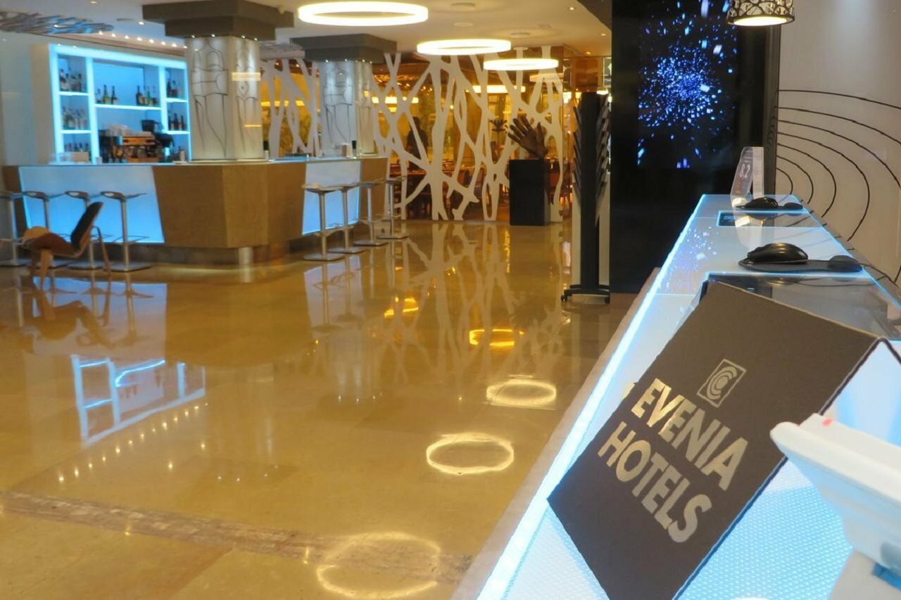 Фото Evenia Rossello