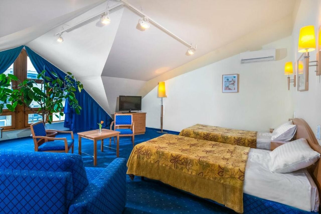 Фото Corvin Hotel Budapest - Sissi wing