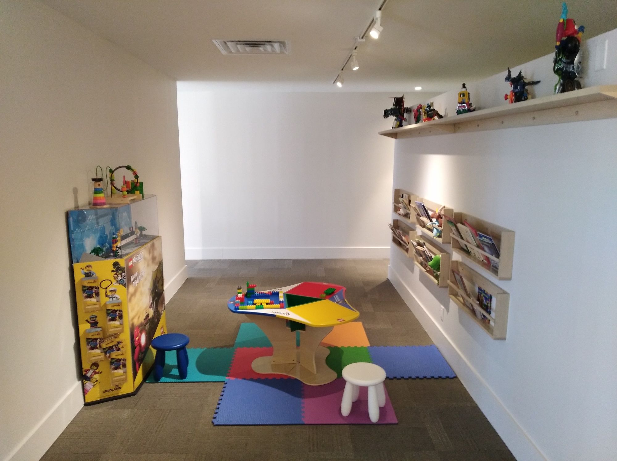 Фото GreenPoint Hotel Kissimmee