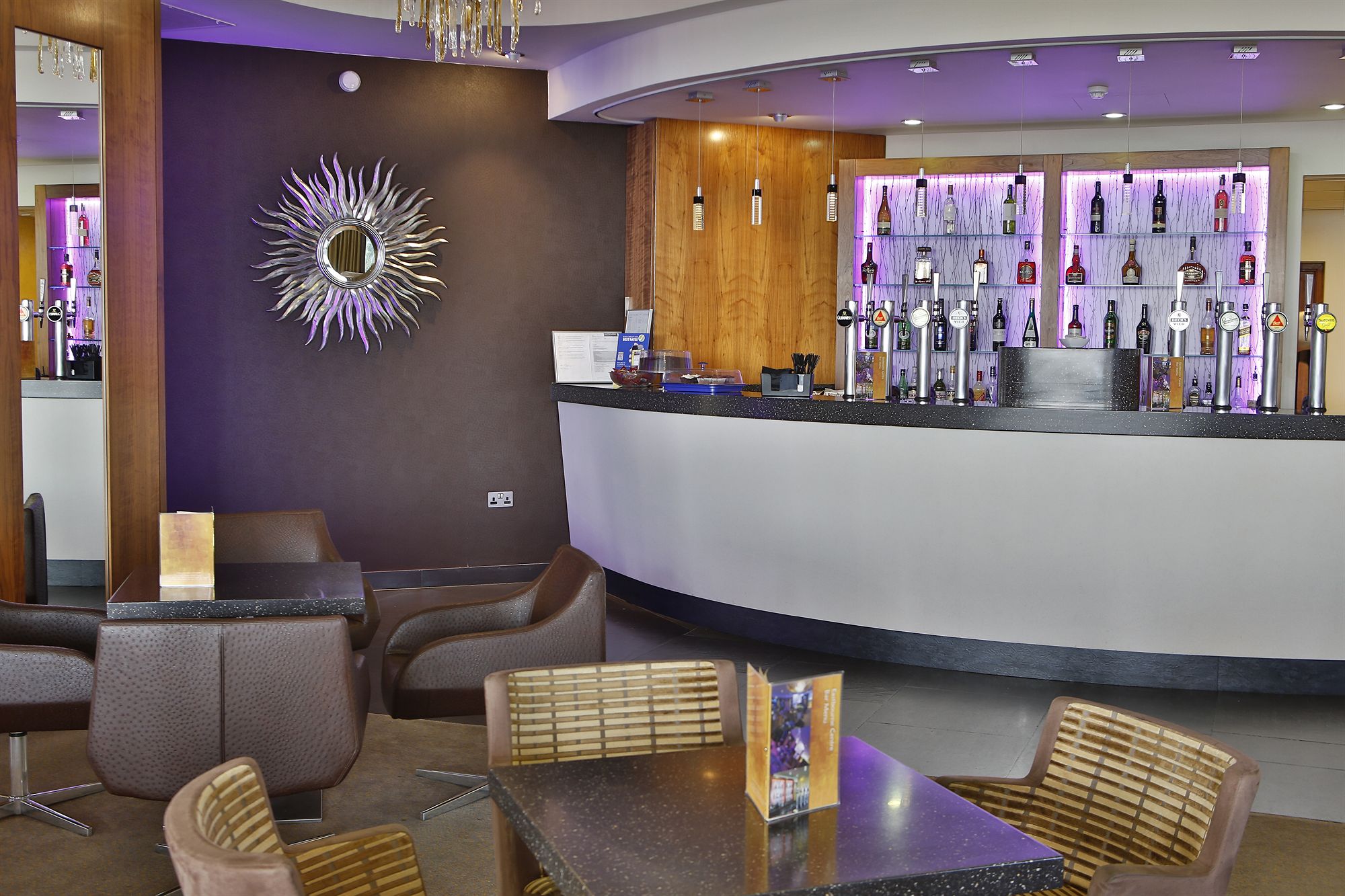 Фото The View Hotel