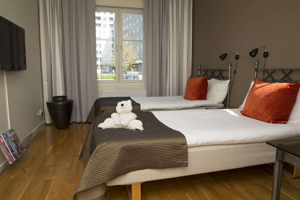 Фото Maude's Hotel Enskede Stockholm