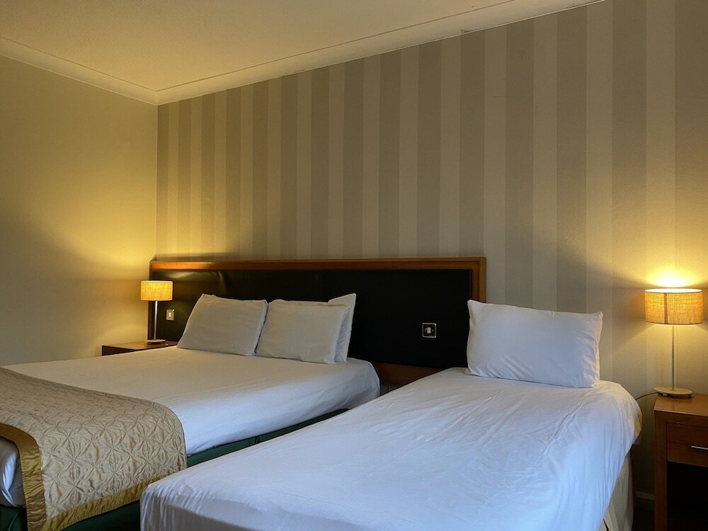 Фото Brook Mollington Banastre Hotel and SPA