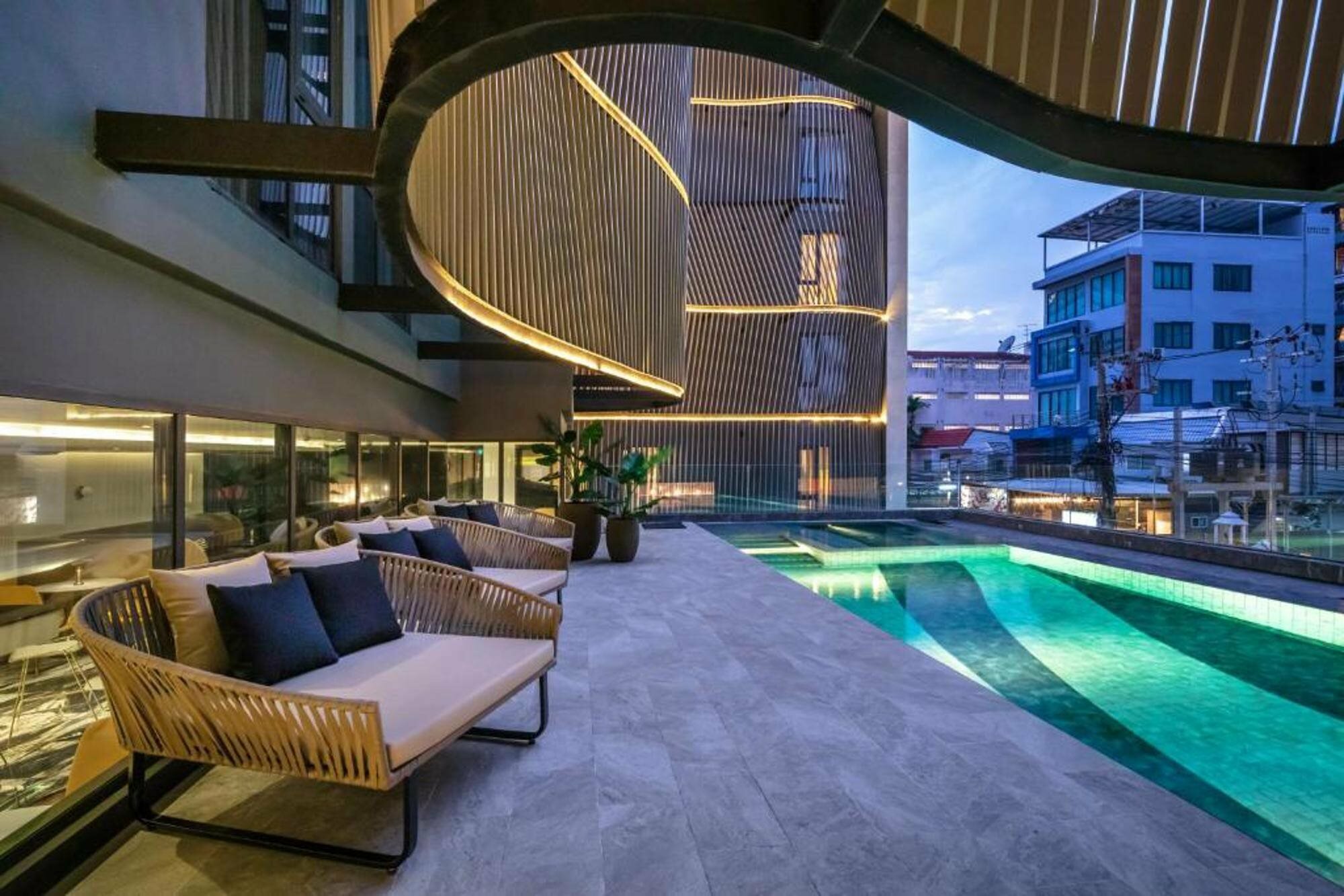 Фото Best Western Ratchada Hotel