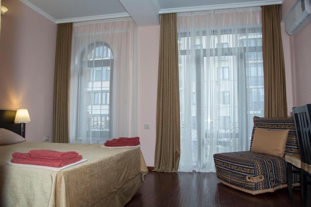 Фото БоНаМи