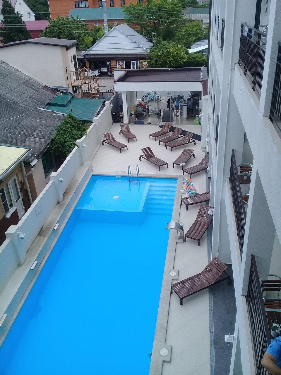 Фото Азария