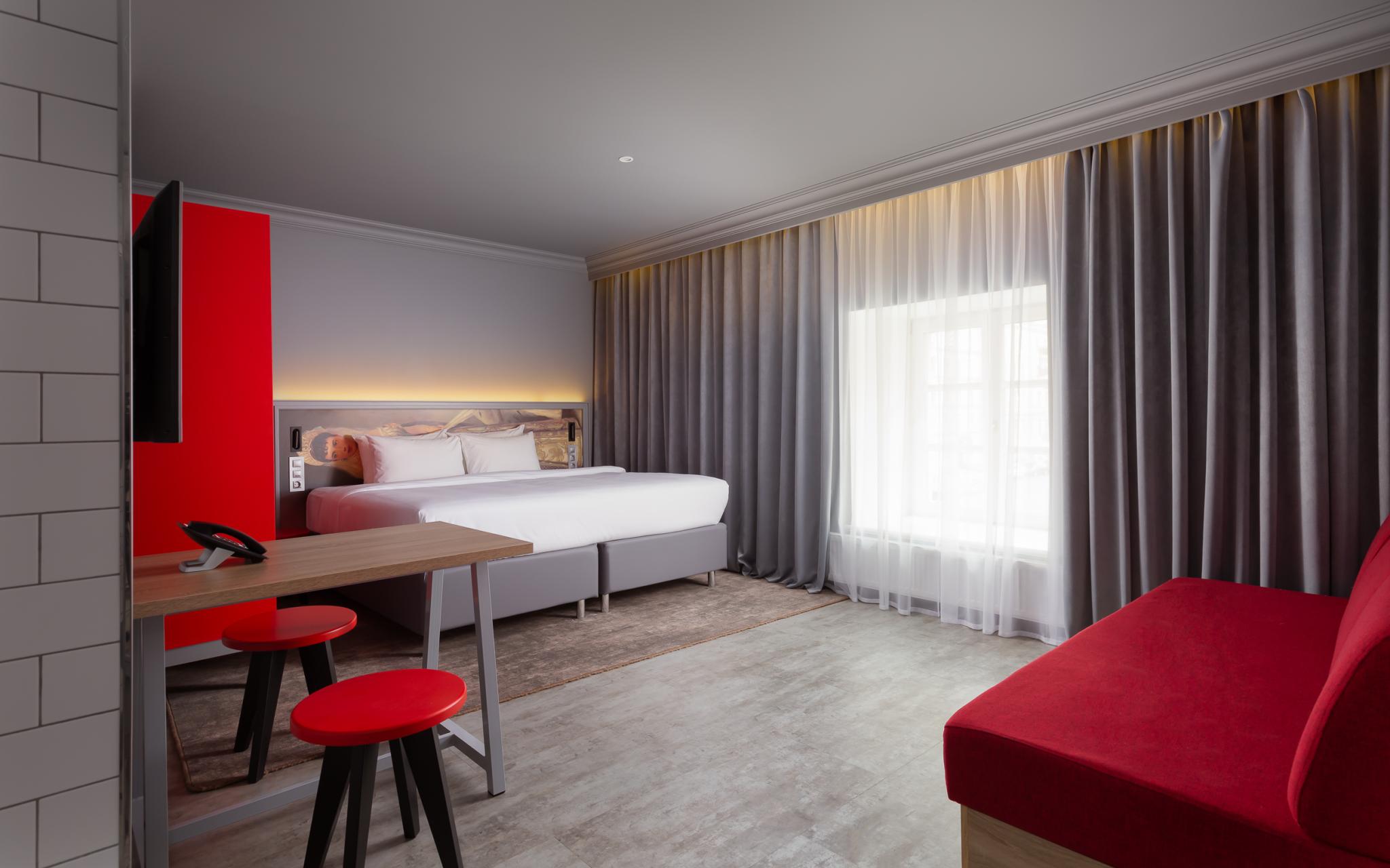 Фото отеля 2