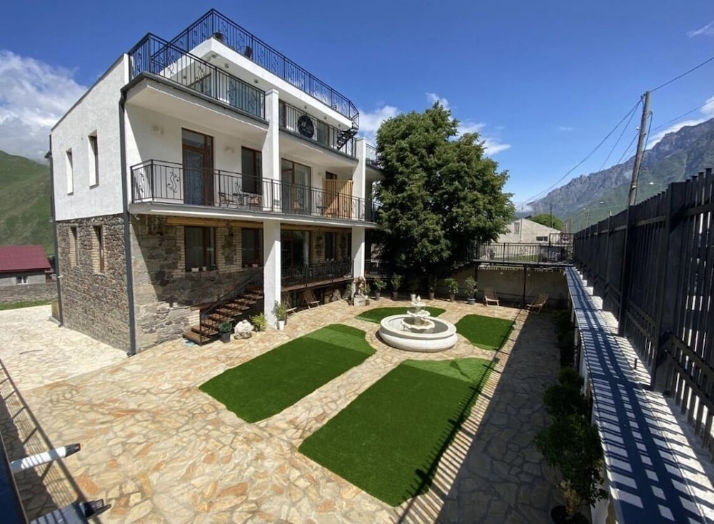 Фото Mood Hotel Kazbegi