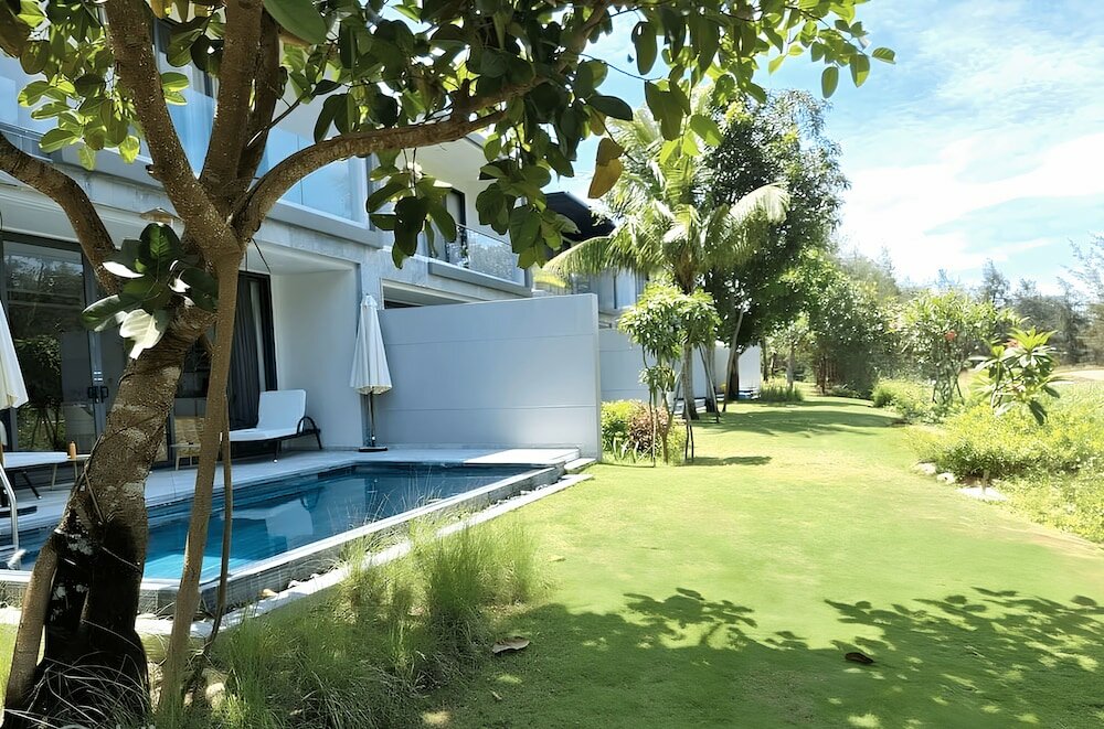 Фото Brg Golf - Danang Private Pool Villa 3br