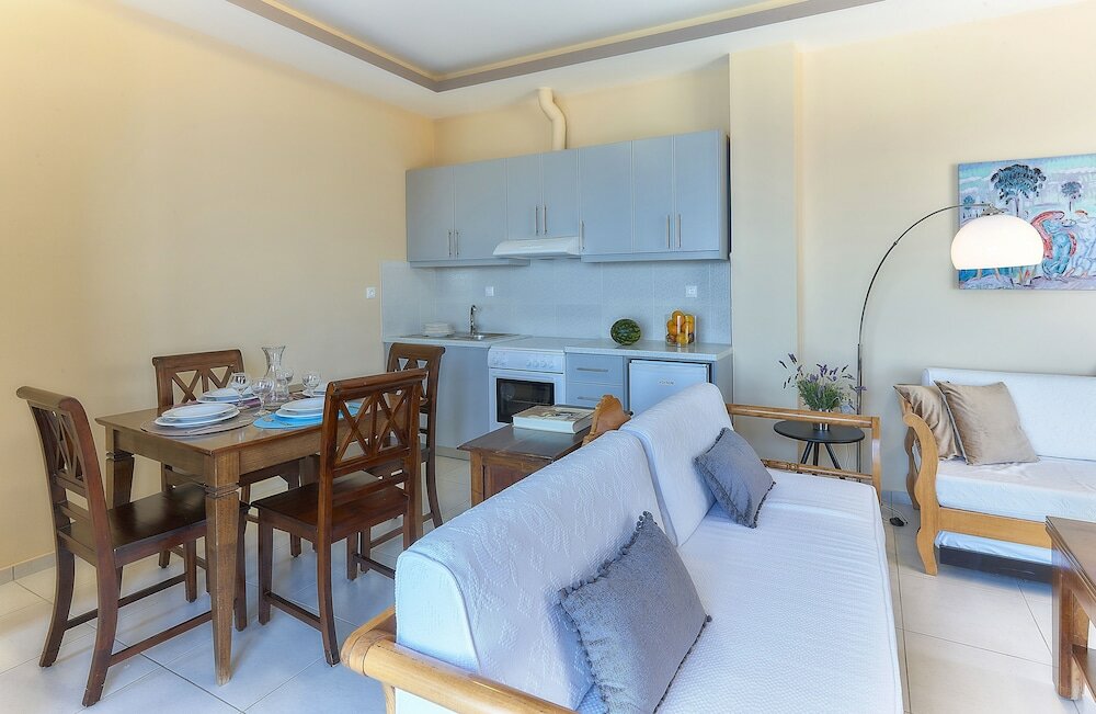 Фото Nymphes Luxury Apartments