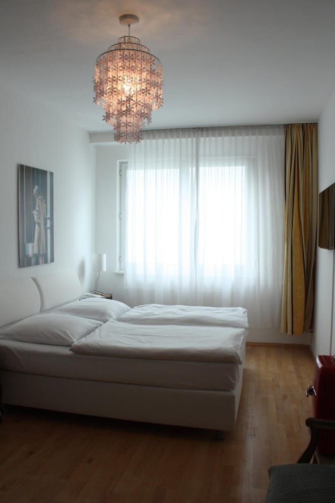 Фото The Suite Hotel Garden