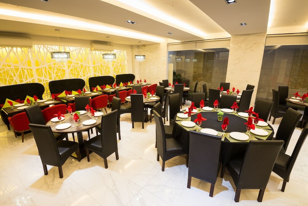 Фото Lenox Hotel