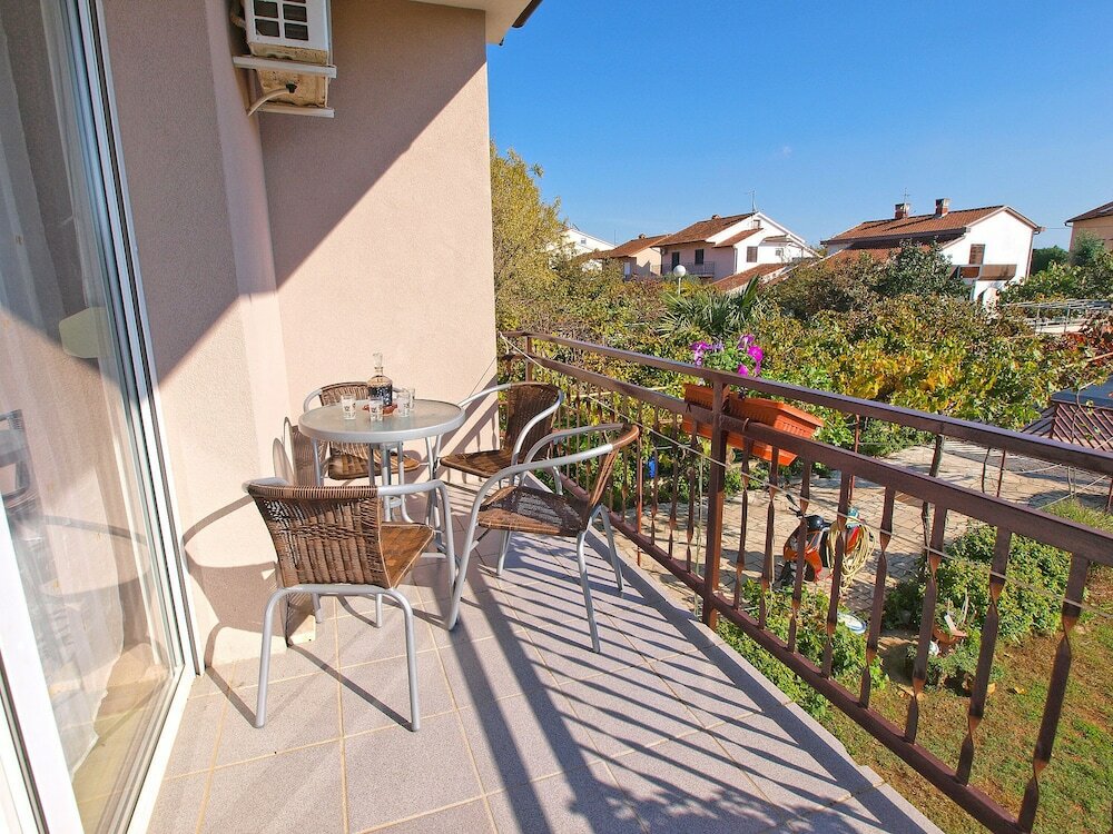 Фото Apartments Silvia 143