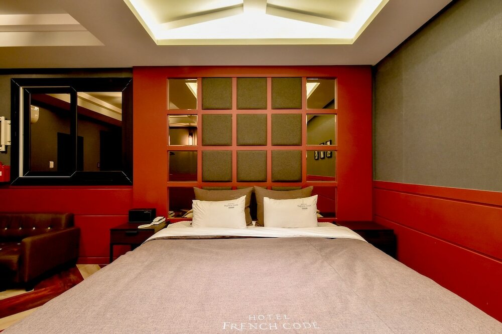 Фото French Code Hotel