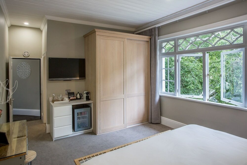 Фото Summerwood Guest House