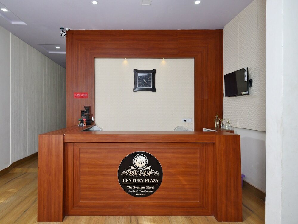 Фото The Century Plaza Hotel