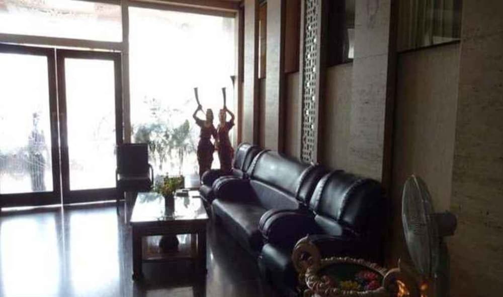 Фото Hotel Simran Heritage