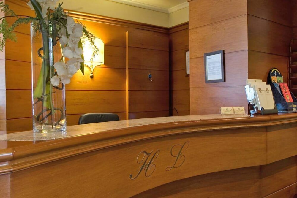 Фото Hotel Laura