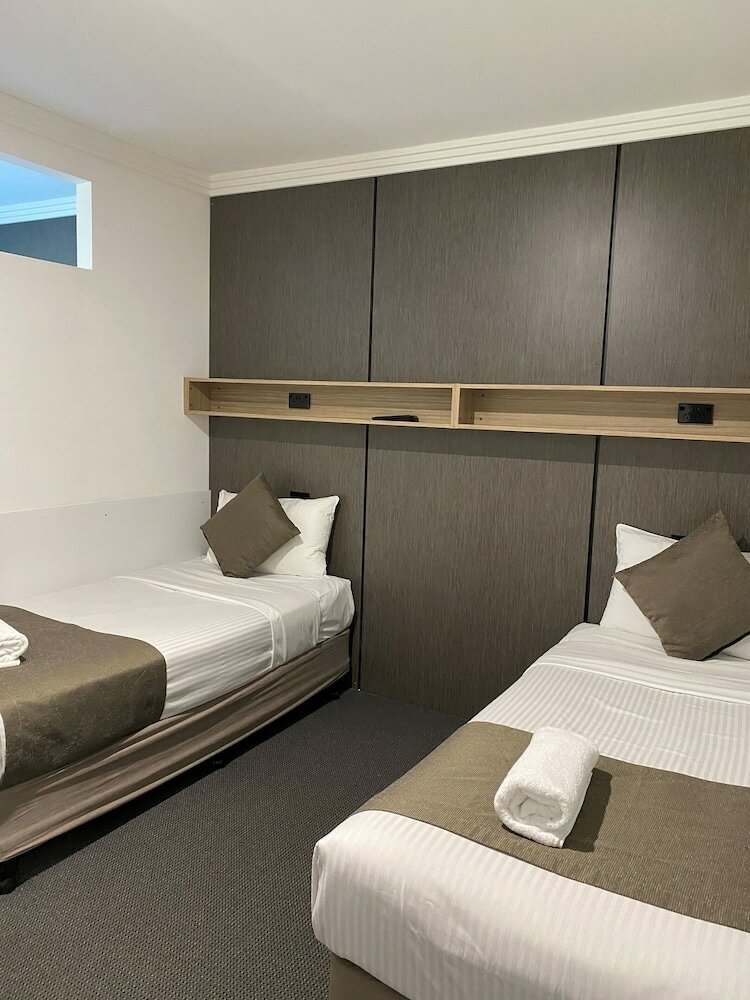 Фото Huskisson Beach Motel