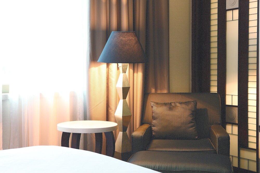 Фото Dong Fang Hotel 