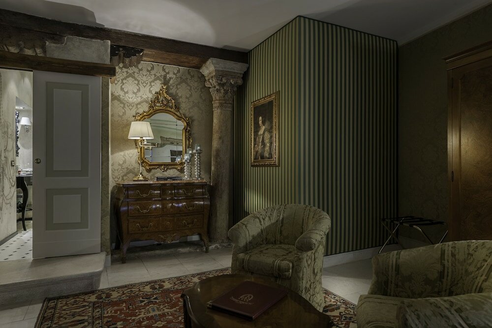 Фото Hotel Al Ponte Antico