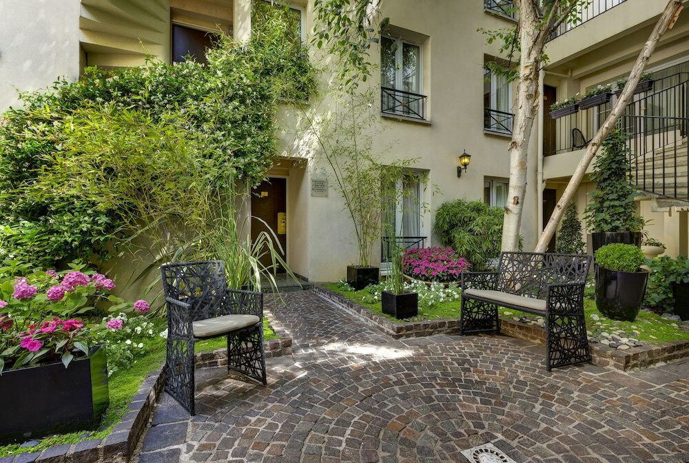 Фото Le Patio Bastille