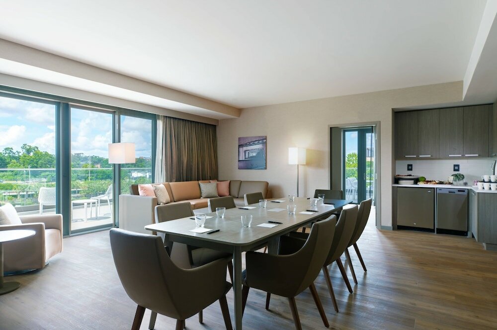 Фото Ac Hotel by Marriott Tallahassee Universities at the Capitol